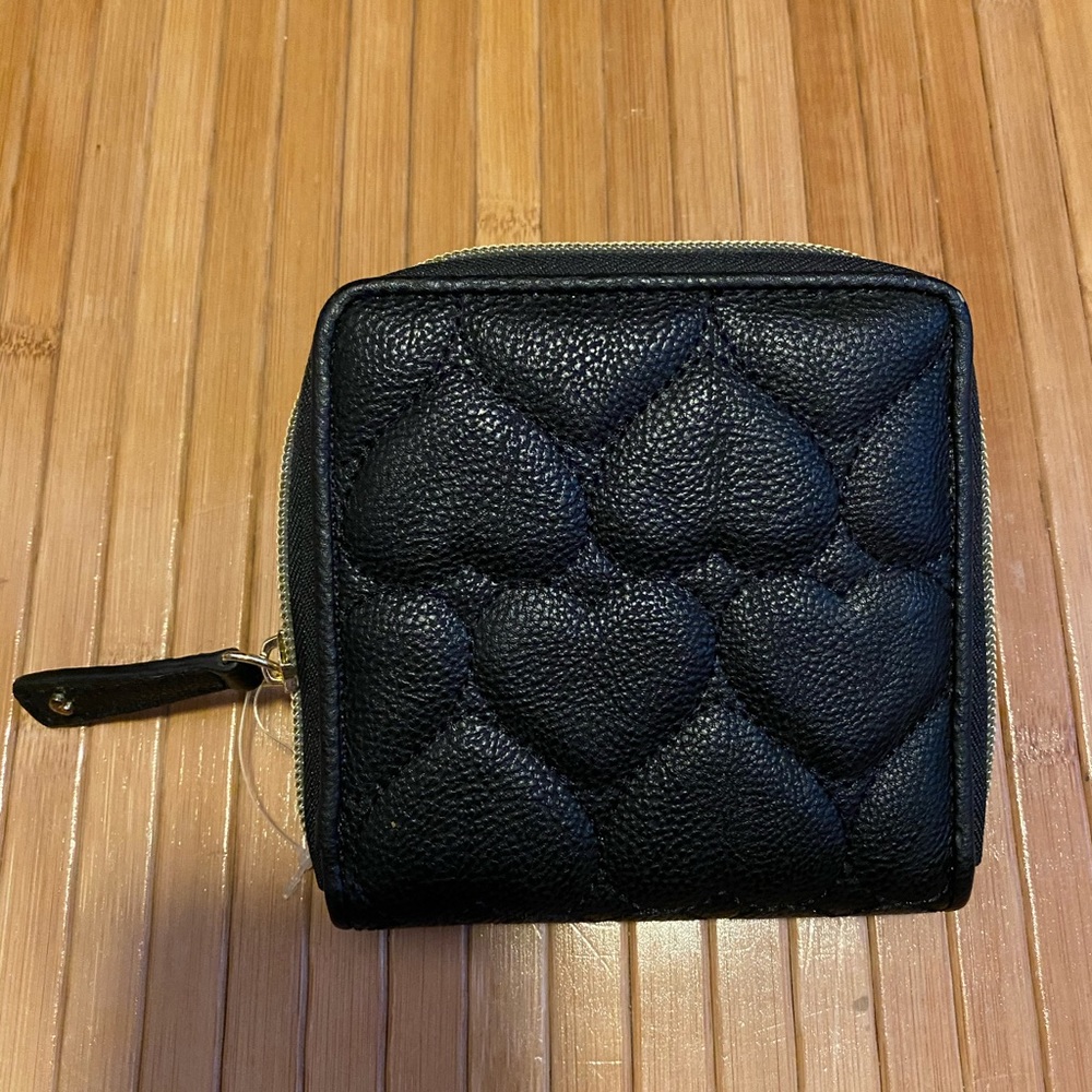 Betsey Johnson Wallet - Picture 2 of 5